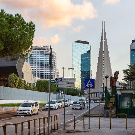 Amica Geniale Hotel Наполи Екстериор снимка
